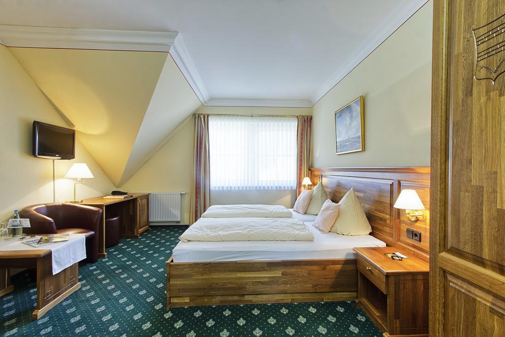 Hotel Golfpark Gut Düneburg Haren Habitación foto